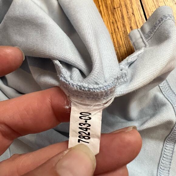 Travis Mathew Polo Shirt Mens Large Stripe Golf Gray * - Picture 8 of 8